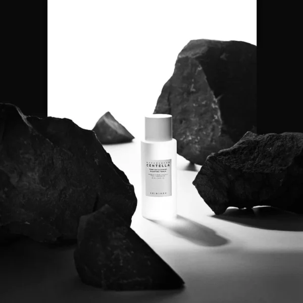 Skin1004 - Madagascar Centella Tone Brightening Boosting Toner 210m - Image 4